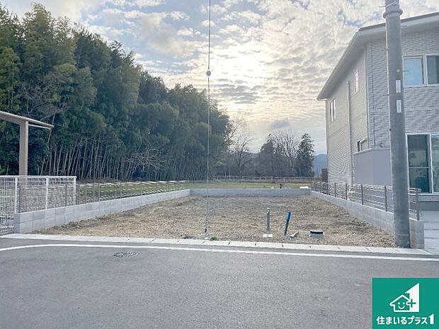 現在建築中！落ち着いた街並みで新生活を始めることが出来そう！周辺の物件も併せてご紹介させて頂きます！