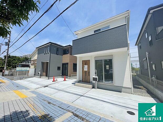 【外観】安心の10年保証!外観を美しく保ち、雨水で汚れを落とします!気になることがありましたら、お気軽にお問い合わせください!