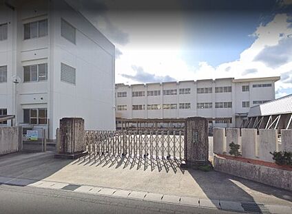 菰野町立八風中学校 徒歩4000m