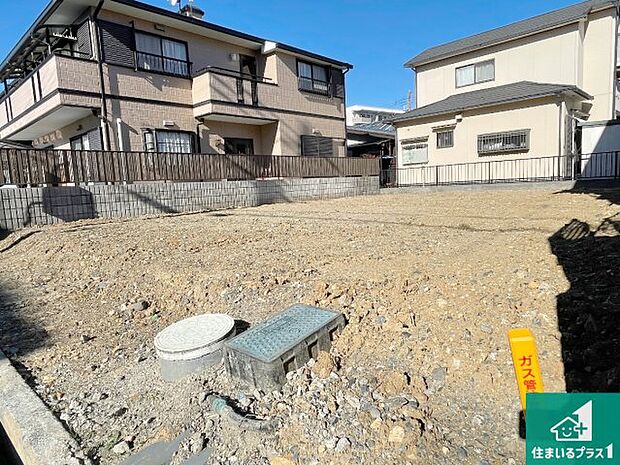 【外観】周辺は落ち着いた街並みの住宅地!子育てがしやすい住環境です!まだ未完成ですが、現地でしかわからない事もございます。是非一度ご覧ください。