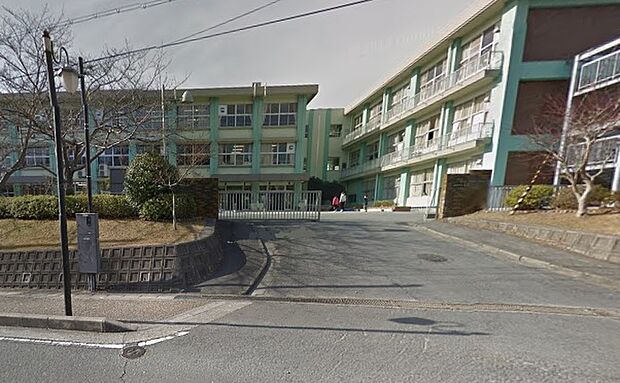 湖南市立石部南小学校