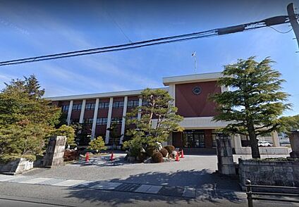 長浜市立神照小学校 徒歩220m