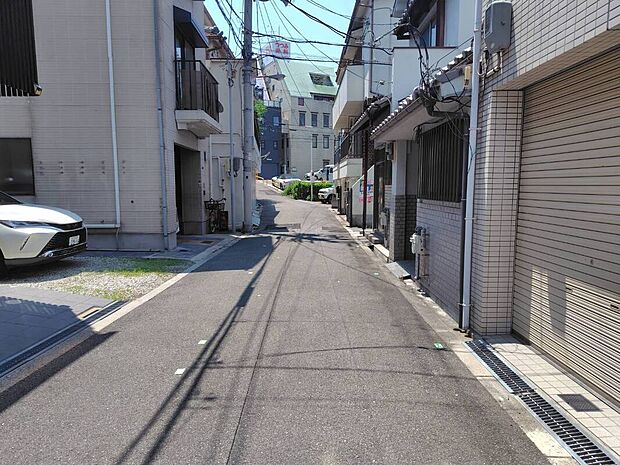 蒲生4丁目駅まで向かう趣のある道