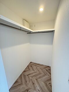 ウォークインクローゼット