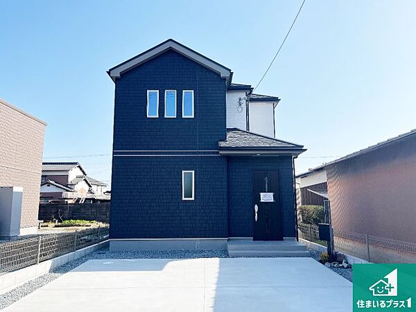 安心の10年保証！外観を美しく保ち、雨水で汚れを落とします！気になることがありましたら、お気軽にお問い合わせください！