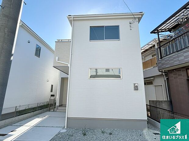 【外観】安心の10年保証！外観を美しく保ち、雨水で汚れを落とします！気になることがありましたら、お気軽にお問い合わせください！