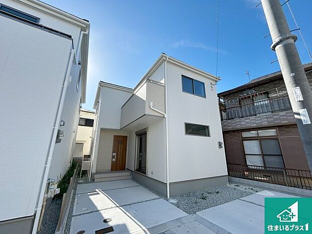 【外観】安心の10年保証！外観を美しく保ち、雨水で汚れを落とします！気になることがありましたら、お気軽にお問い合わせください！