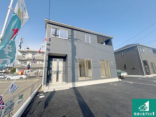 【外観】安心の10年保証!外観を美しく保ち、雨水で汚れを落とします!気になることがありましたら、お気軽にお問い合わせください!