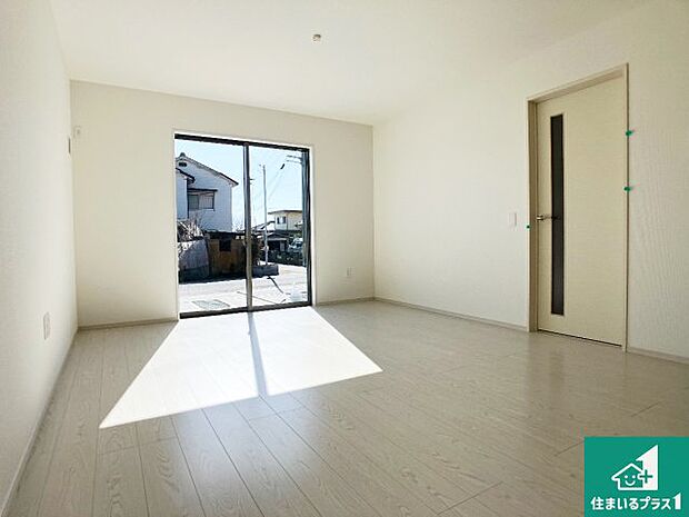 【トイレ】シンプルなトイレは落ち着く空間!お手入れも簡単です!