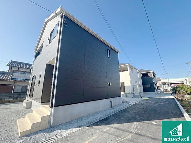 【外観】お客様に長く安心して住んでいだだける事にこだわった家づくり!住んでからのアフターサービスにもしっかりと取り組んでいます!