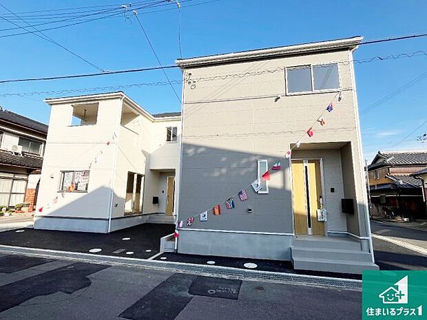 【トイレ】1・2階の2ヶ所にあるので、朝の忙しい時間の順番待ちもなく、深夜の利用にも大変便利です。