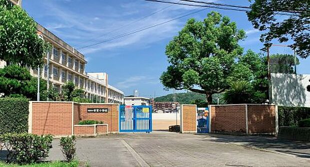 姫路市立安室小学校