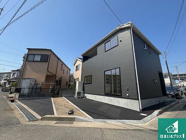 【外観】安心の10年保証！外観を美しく保ち、雨水で汚れを落とします！気になることがありましたら、お気軽にお問い合わせください！