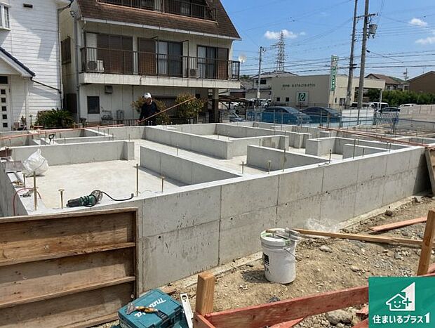 【外観】現在の進捗状況です！順調に作業進行中、完成が待ち遠しいです！詳細の間取り等、お気軽にお問い合わせください！