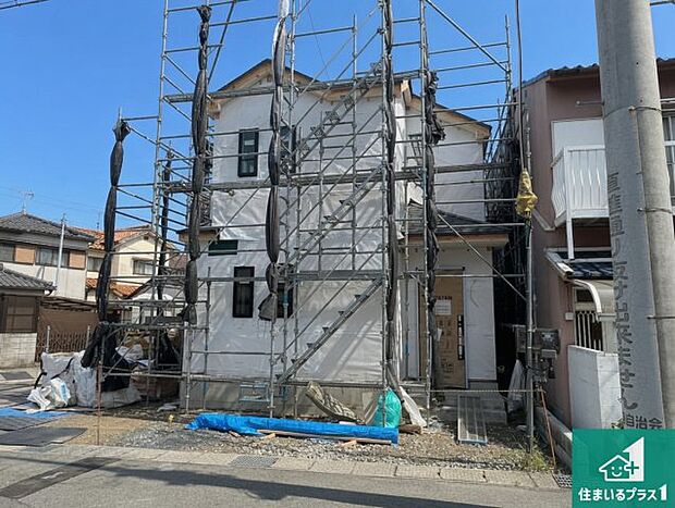 【外観】現在建築中！落ち着いた街並みで新生活を始めることが出来そう！周辺の物件も併せてご紹介させて頂きます！