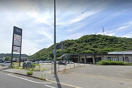 ヤマダストアー 新青山店 徒歩1131m