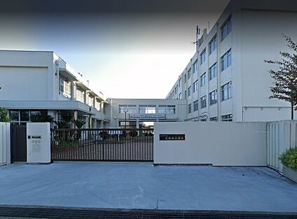 姫路市立高岡西小学校 徒歩700m