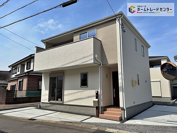内覧可能です♪ぜひ現地にて、実際の建物・街並み・日当たり等ご確認下さい♪お気軽にお問い合わせください☆