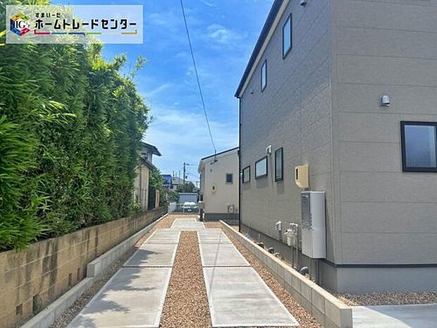 安心を一番に考えて設計と建設の両住宅性能評価書を取得。
現地をご覧いただきながら、住まいの夢をお聞かせください。