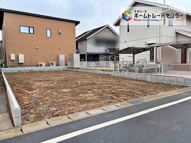 【現地外観写真】住宅の構造や設備仕様・完成イメージなどのご質問はいつでもお気軽にお問い合わせ下さいませ☆資料もお送りいたします♪