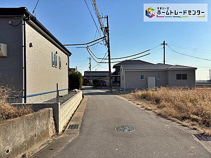  前面道路含む現地写真