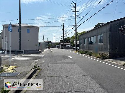 前面道路含む現地写真