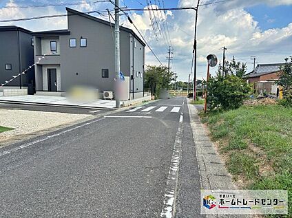 前面道路含む現地写真