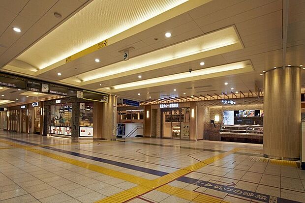 EQUiA北千住(約2,230m)