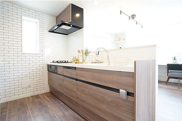 【建物プラン例 (内観写真)】【施工例】