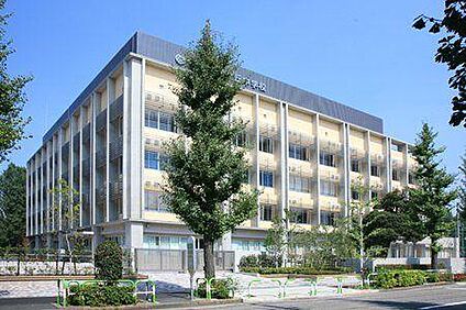 北区立桐ケ丘中学校 850m