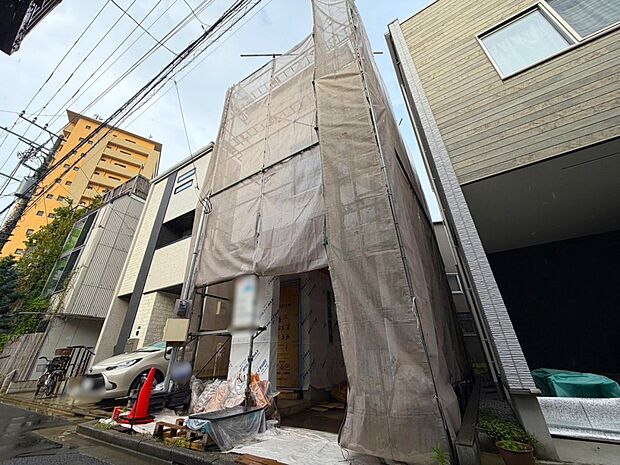 【前面道路含む現地写真】【外観】(2026年8月)撮影 建築中です♪