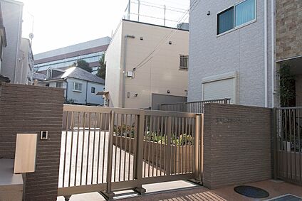 さしがや保育園 39m(1分)