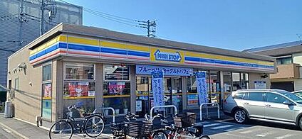ミニストップ 板橋日大病院前店 200m
