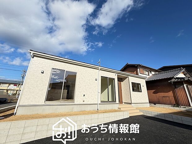 現地写真(外観)
限定1邸
駐車3台可能