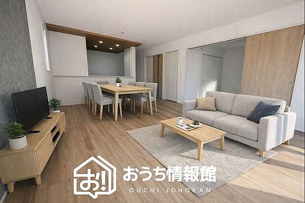 現地写真(リビング)
フローリング材には、木目、色調など木材特有の風合いがあり、ナチュラルな美しさになっています。