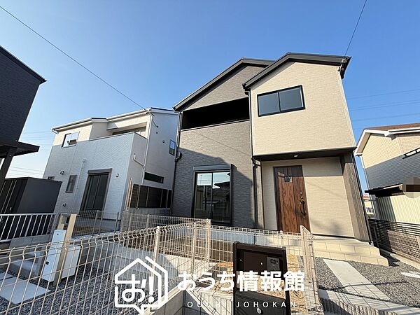 現地写真（街並み）
全２邸
駐車２台可能