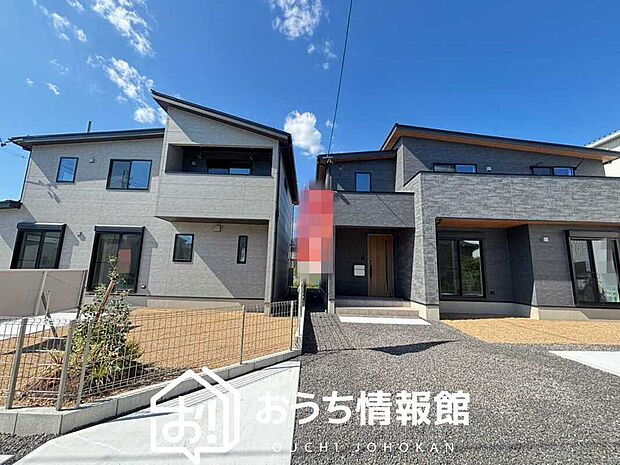 現地写真(街並み)
全2邸
駐車3~4台可能