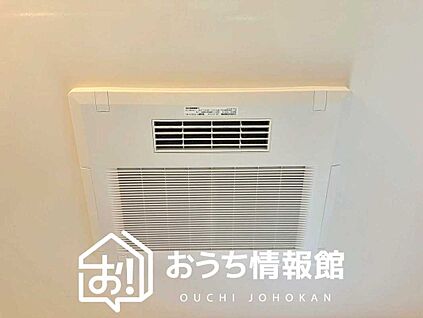 浴室暖房換気乾燥機