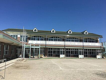 加茂野保育園 910ｍ(徒歩12分)