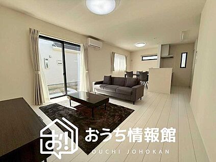 現地写真（リビング）