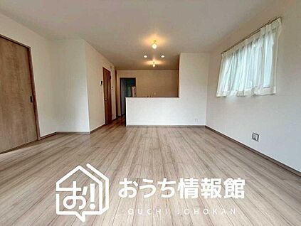 現地写真（リビング）