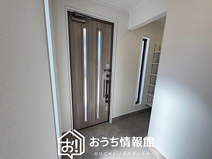 現地写真(玄関)