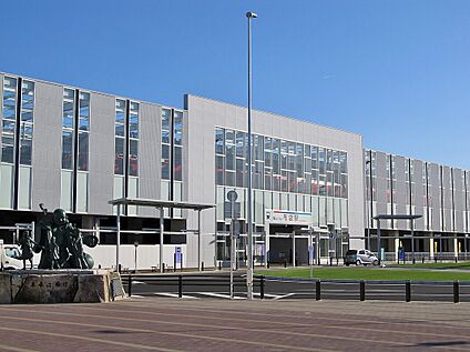 名鉄犬山線「布袋駅」 800ｍ(徒歩10分)