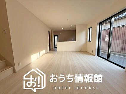 現地写真(リビング)