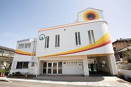 幼保連携型認定こども園北方幼稚園 320ｍ(徒歩4分)