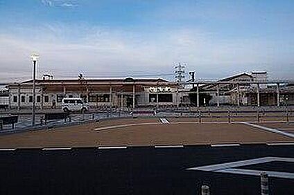 JR関西本線「亀山駅」 3400ｍ(徒歩43分)