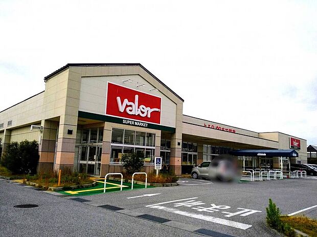 バロー長浜店(約1,040m)