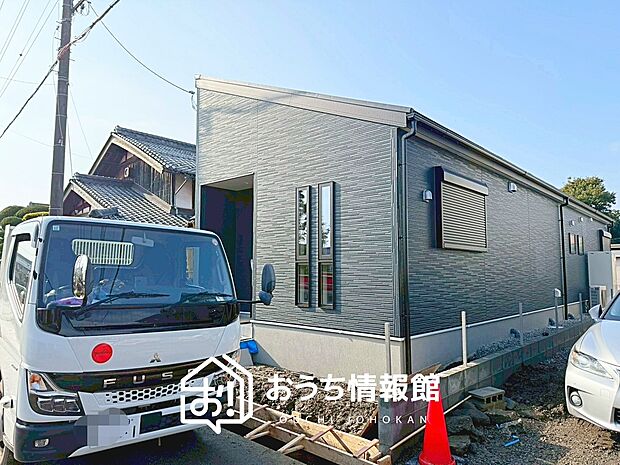 【現地写真(外観)【3号地】】健康被害に配慮したもっとも安全性の高い建材を採用し、シックハウス対策をしております。