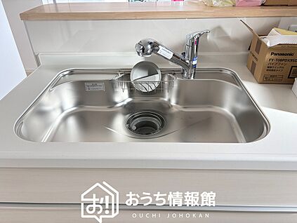 浄水器内臓型ハンドシャワー付シンク