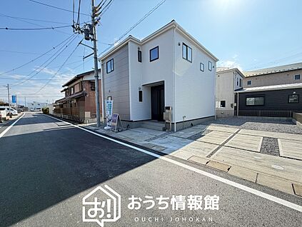 現地写真（前道含む外観）